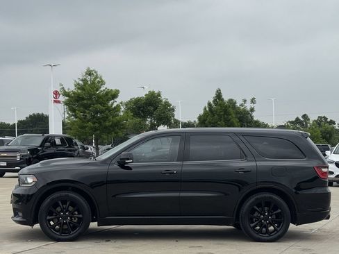 Used 2018 Dodge Durango R/T w/ Blacktop Package RWD image 3