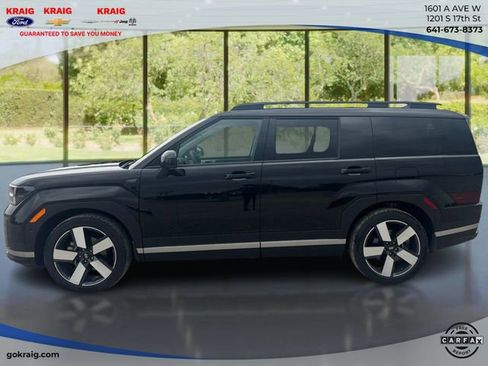 Used 2025 Hyundai Santa Fe Limited AWD/4WD image 8