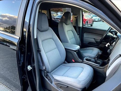 Used 2017 Chevrolet Colorado W/T w/ WT Convenience Package image 11