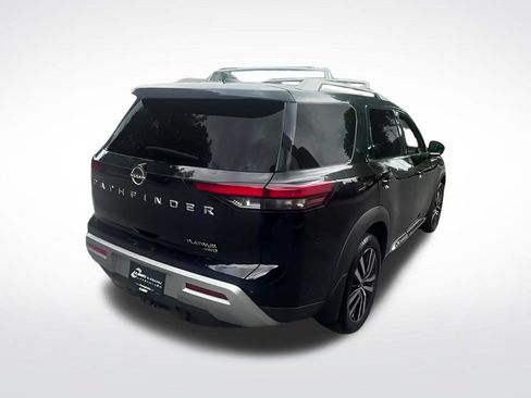 Used 2025 Nissan Pathfinder Platinum AWD/4WD image 13