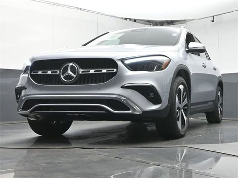 New 2026 Mercedes-Benz GLA 250 image 35