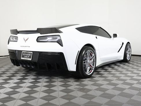Used 2016 Chevrolet Corvette Stingray image 5