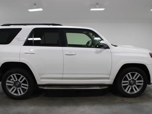 Used 2022 Toyota 4Runner TRD Sport w/ Technology Package AWD/4WD image 12
