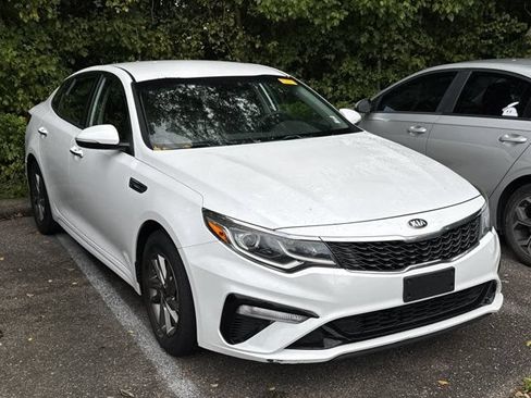 Used 2019 Kia Optima LX FWD image 11