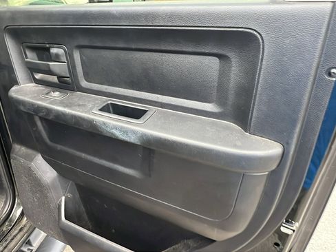 Used 2017 RAM 2500 Tradesman image 20