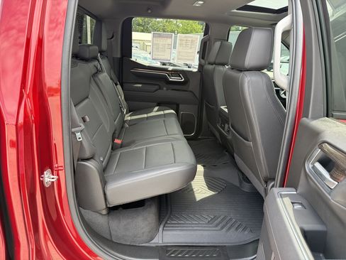 Used 2025 Chevrolet Silverado 1500 RST AWD/4WD image 62