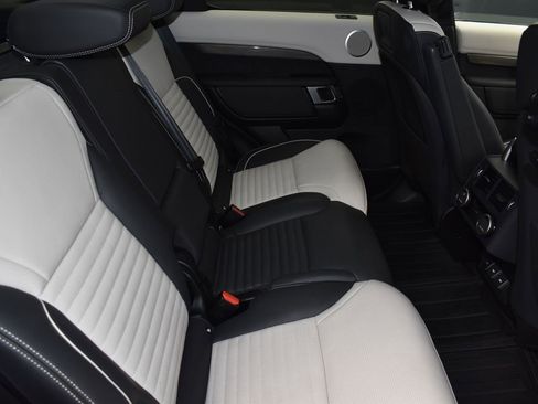 Used 2023 Land Rover Discovery HSE R-Dynamic image 22