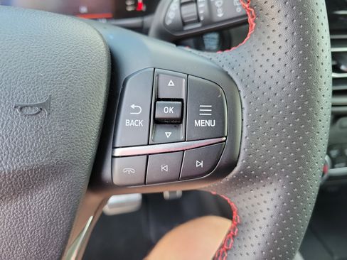 Certified 2024 Ford Escape ST-Line image 32