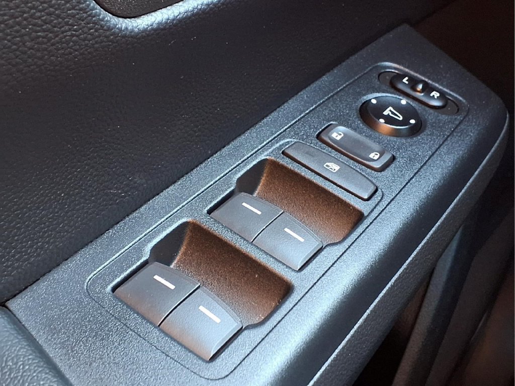 Certified 2025 Honda CR-V Sport-L image 19