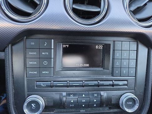 Used 2016 Ford Mustang GT RWD image 18