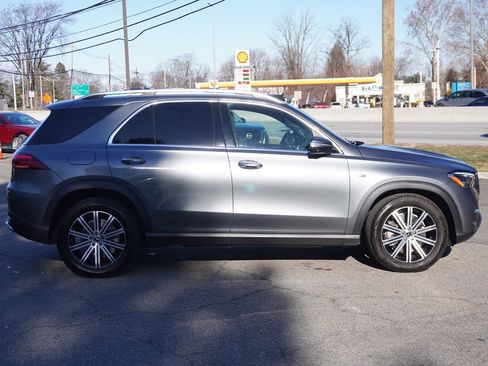 Used 2025 Mercedes-Benz GLE 450e GLE 450e image 21