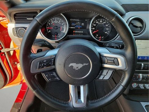 Used 2020 Ford Mustang Premium image 15