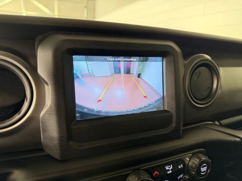 Used 2023 Jeep Wrangler Unlimited Sport AWD/4WD image 20