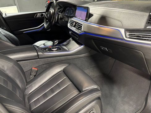 Used 2021 BMW X5 xDrive40i w/ M Sport Package AWD/4WD image 26