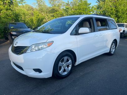 Used 2012 Toyota Sienna LE