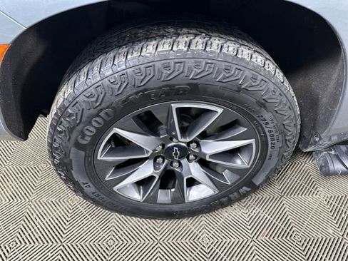 Used 2023 Chevrolet Tahoe Z71 w/ Luxury Package image 10