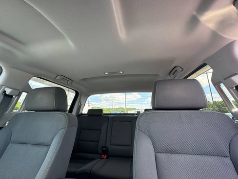 Used 2018 Chevrolet Silverado 1500 LT w/ All Star Edition AWD/4WD image 31
