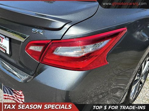 Used 2016 Nissan Altima 2.5 SR FWD image 13