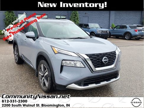 Used 2023 Nissan Rogue Platinum AWD/4WD image 1