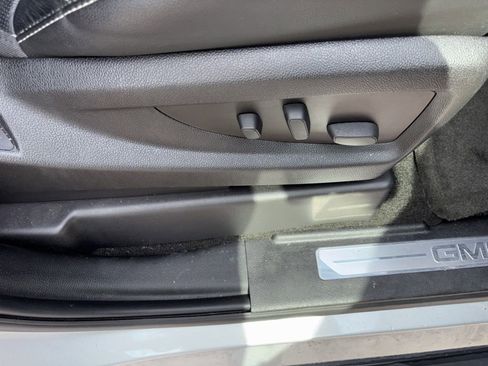 Used 2016 GMC Yukon SLT w/ Open Road Package image 37