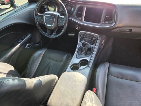 Used 2020 Dodge Challenger SXT w/ Plus Package RWD image 29