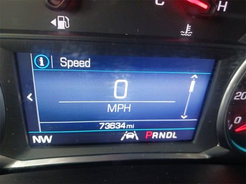 Used 2020 Chevrolet Equinox LT image 19