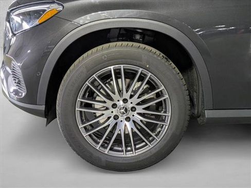 New 2026 Mercedes-Benz GLC 300 GLC 300 image 10