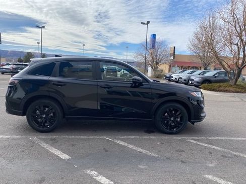 New 2026 Honda HR-V Sport image 4