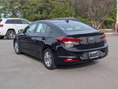 Used 2020 Hyundai Elantra Value Edition FWD image 5