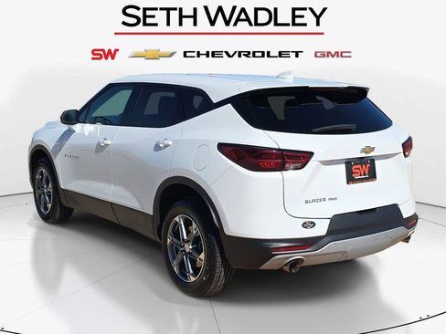 Used 2025 Chevrolet Blazer LT AWD/4WD image 6