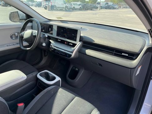 Used 2024 Hyundai Ioniq 5 SEL RWD image 13