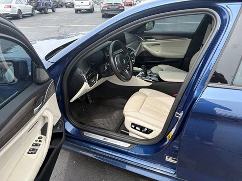 Used 2023 BMW 530e xDrive w/ Executive Package AWD/4WD image 10