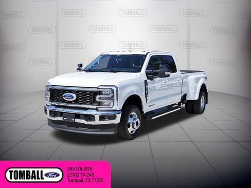 Used 2025 Ford F350 Lariat AWD/4WD image 3