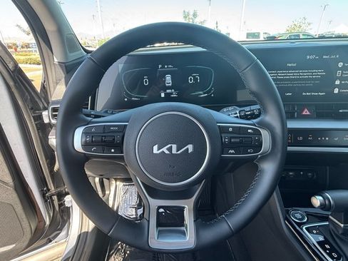 Certified 2025 Kia Sportage EX w/ Premium Package FWD image 12