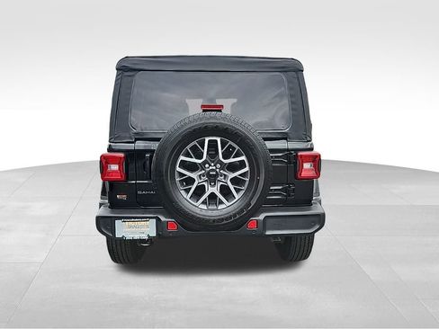 New 2025 Jeep Wrangler Sahara image 9