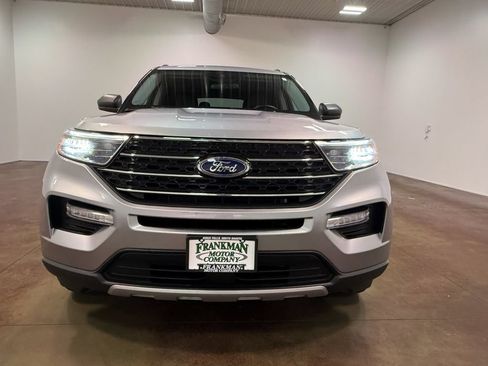 Used 2023 Ford Explorer XLT w/ Equipment Group 202A AWD/4WD image 40
