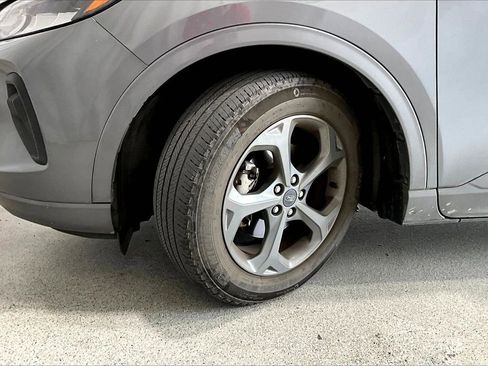 Certified 2023 Ford Escape ST-Line w/ Tech Pack #1 FWD image 18