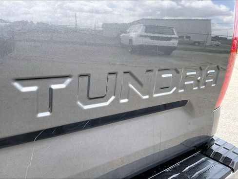 Used 2016 Toyota Tundra Limited RWD image 21