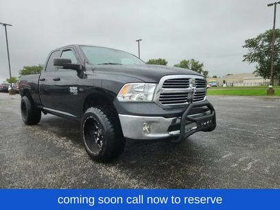 Used 2019 RAM 1500 Classic SLT w/ SLT Plus D←cor Group
