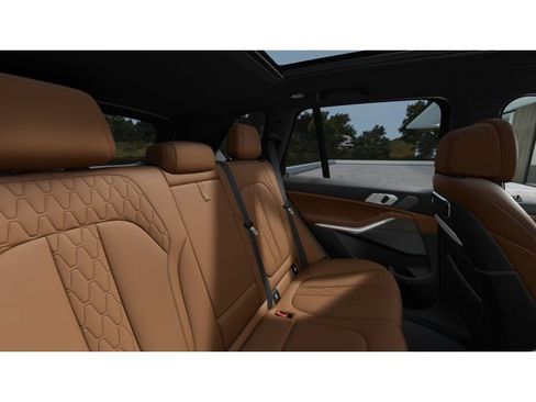 New 2026 BMW X5 xDrive50e image 12