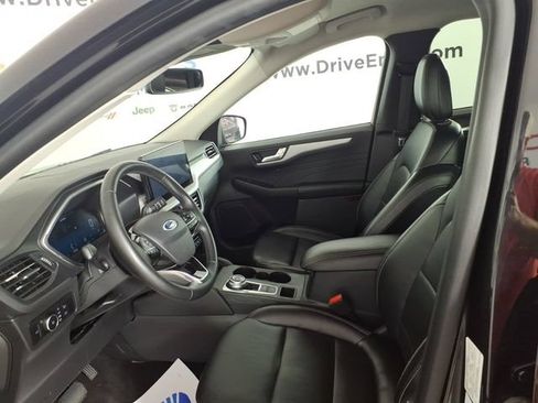 Used 2023 Ford Escape Platinum AWD/4WD image 12