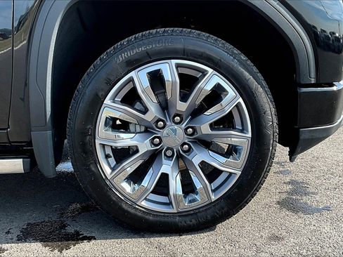 Used 2023 GMC Sierra 1500 Denali w/ Denali Reserve Package image 9