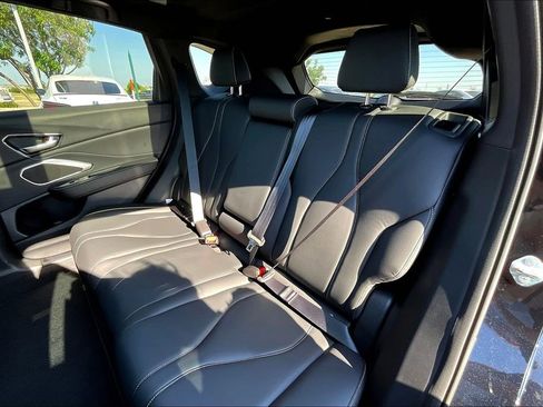 New 2025 Acura RDX SH-AWD image 17