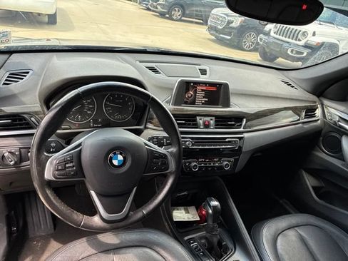Used 2017 BMW X1 xDrive28i AWD/4WD image 14