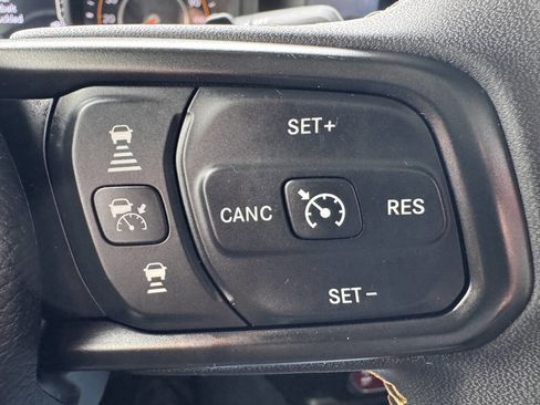 Used 2024 Jeep Wrangler Unlimited Sport image 24