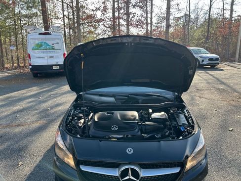 Used 2019 Mercedes-Benz CLA 250 4MATIC image 12