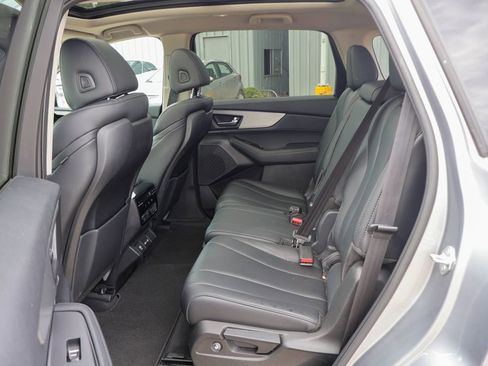 Used 2023 Acura MDX FWD image 9