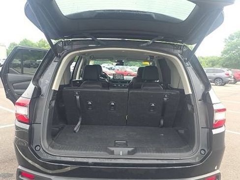 Used 2023 Honda Pilot EX-L image 6