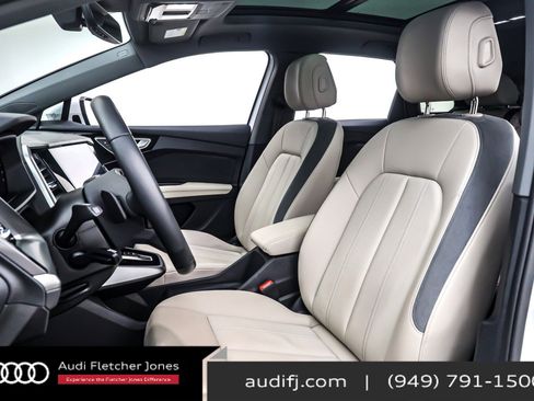 Used 2024 Audi Q4 e-tron Premium w/ Convenience Package image 18