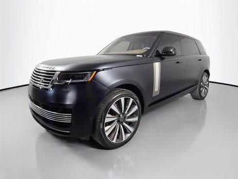 Used 2023 Land Rover Range Rover SV AWD/4WD image 1
